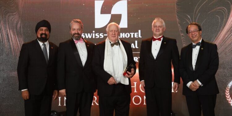 Swiss-Belhotel International Raih Penghargaan Corporate Excellence Award