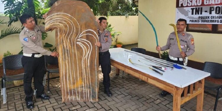 Empat Bocah di Tangsel Diciduk Polisi Saat Bikin Sajam untuk Tawuran