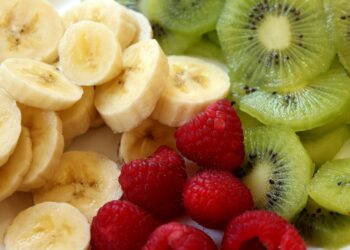 Agar Nutrisinya Tak Hilang, Hindari Cara Salah Saat Mengonsumsi Buah Ini