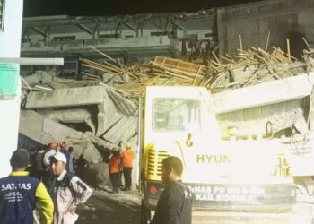 Retakan Susulan Hambat Evakuasi Reruntuhan Ponpes Al-Khoziny Sidoarjo