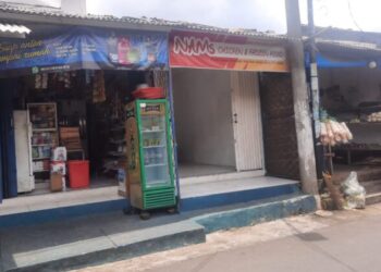 Bangunan Liar Berdiri di Atas Saluran Air Pamulang, Diduga Disewakan Oknum RW