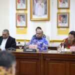 Belum Ngantor, Gubernur Fakhiri Lobi 4 Kementerian untuk Tuntaskan Masalah Papua