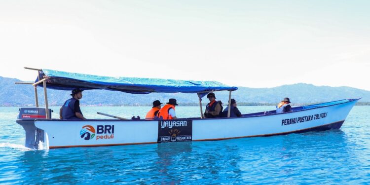 BRI Peduli Salurkan Perahu Literasi, Dorong Peningkatan Kualitas Pendidikan di Wilayah Pesisir Tolitoli