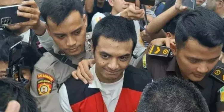 Vadel Badjideh Divonis 9 Tahun Penjara dan Denda Rp1 Miliar