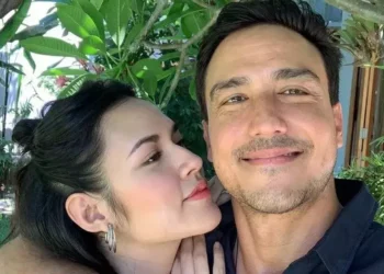 Delapan Tahun Bersama, Raisa Akhiri Pernikahannya dengan Hamish Daud