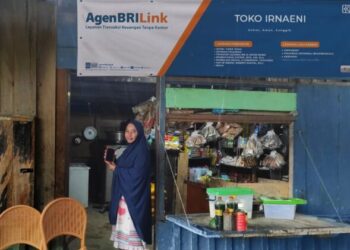 Cerita AgenBRILink “Irnaeni”, Penghubung Akses Keuangan Petani Kakao dan Komunitas Perempuan di Papua