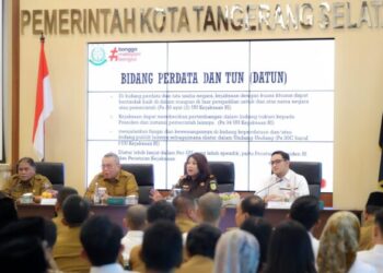 Benyamin Ingatkan Camat dan Lurah di Tangsel Soal Tertib Urus Pertanahan Warga