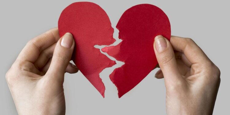 Motivasi Pagi: Bangkit dari Hati yang Patah, Saat Luka Menjadi Titik Awal Kekuatan Baru