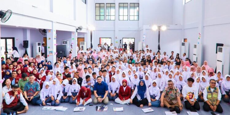 Sekda Tangsel Dampingi Seskab dan Mensos Tinjau Sekolah Rakyat Menengah Atas di Serpong Utara