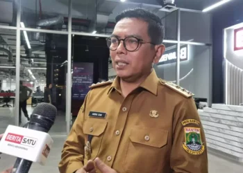 Cegah Bullying, Andra Soni Minta Aturan Pembatasan Gawai Diterapkan Serempak
