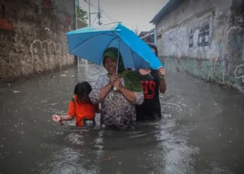 Waspada Leptospirosis, Penyakit yang Mengintai Saat Musim Hujan dan Banjir