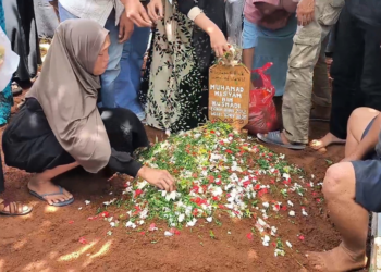 Duka Mengiringi Pemakaman Hisyam, Korban Bullying SMPN 19 Tangsel