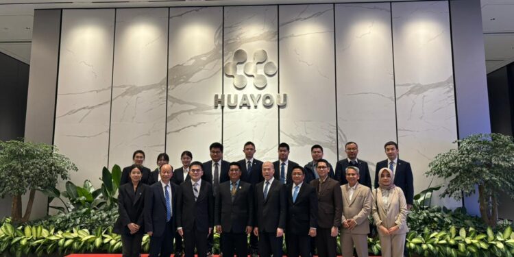 Rektor Heri Bangun Segitiga Emas di Tiongkok, UI Jadi Pusat Riset Metalurgi Kelas Dunia