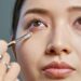 Rahasia Makeup: Menyamarkan Mata Panda dengan Color Corrector