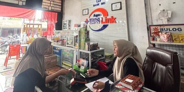 Permudah Kebutuhan Transaksi Warga, AgenBRILink di Riau Ini Hadirkan Layanan “Jemput Bola”