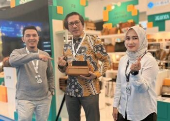 Ciptakan Nilai Tambah dari Limbah Kayu, UMKM Kerajinan Lokal Cianjur Ini Raih Peluang di Pasar Internasional Berkat Pemberdayaan BRI