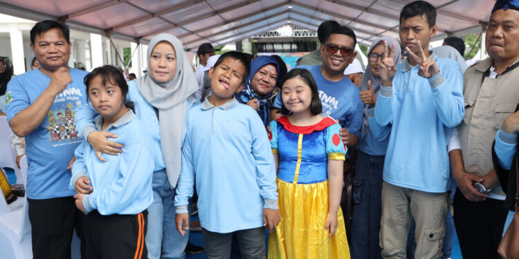 Gubernur Andra Soni Buka Festival Sekolah Khusus 2025, Tegaskan Komitmen Pendidikan Inklusif