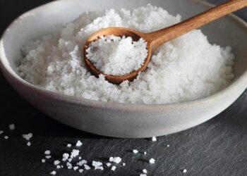 Rahasia Membuat Masakan Tetap Gurih Meski Rendah Garam