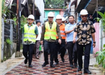 Tinjau Penataan Kampung Kumuh Bambu Apus, Pilar: Proyek Selesai Tepat Waktu