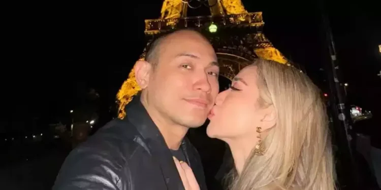 Menepis Isu Cerai, BCL dan Tiko Rayakan Anniversary Pernikahan di Paris