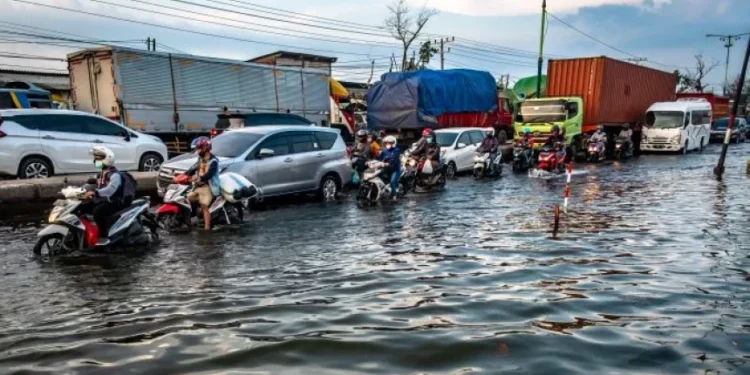 Libur Nataru 2026, BMKG Prediksi Banjir Rob di Sejumlah Pesisir Banten
