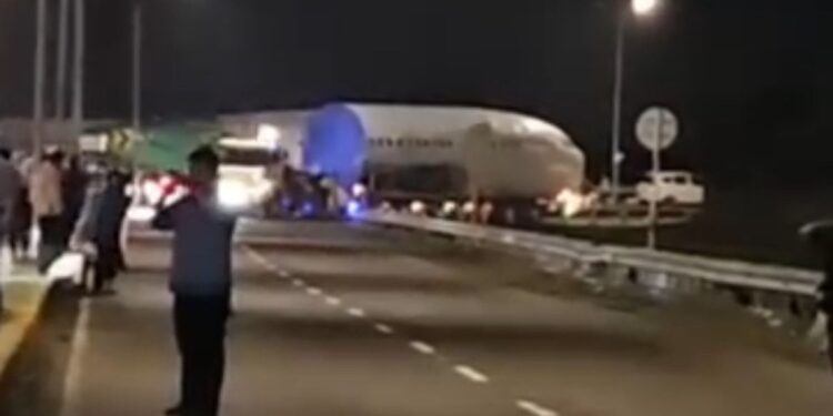 Viral Video Pesawat Citilink Tergelincir di Bandara Soetta, Polisi Beri Klarifikasi