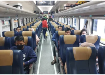 KAI Catat Penjualan 3,38 Juta Tiket Selama Libur Nataru 2025/2026