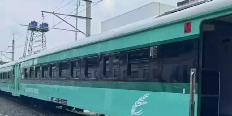 Mulai 1 Desember, Petani dan Pedagang Punya Kereta Khusus Hanya Rp3000