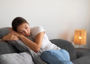 Waspadai Kelelahan Kronis, Ini Tanda Tubuh dan Emosi Tak Lagi Seimbang