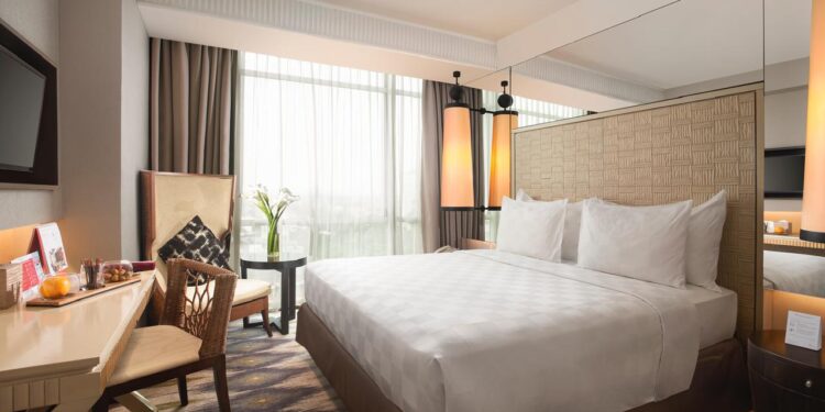 Swiss-Belresidences Kalibata Hadirkan Suasana Neon Futuristik “Light It Up” di Perayaan Tahun Baru 2026