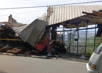 Kebakaran Hebat Ruko Material dan Bengkel di Ciputat, Satu Orang Meninggal