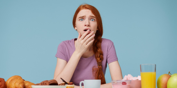 Skip Sarapan atau Makan Malam? Dokter Ungkap Cara Lebih Aman Turunkan Lemak Perut