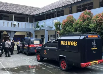 Teror Bom Lewat Email, Polisi Sisir Sejumlah Sekolah di Depok