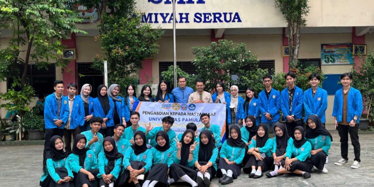 Workshop Pengembangan Keterampilan Berbicara di Depan Umum untuk Generasi Z