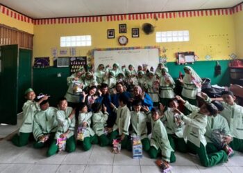Mini Bank Sekolah, Cara Efektif Melatih Anak Mengatur Keuangan Sejak Dini