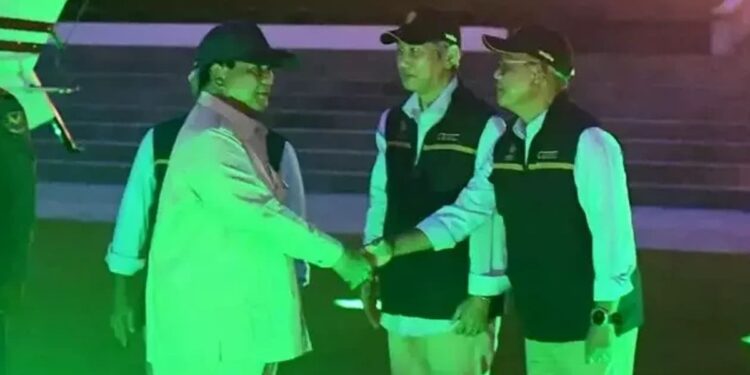 Presiden Prabowo Perdana Bermalam di IKN, Tinjau Infrastruktur