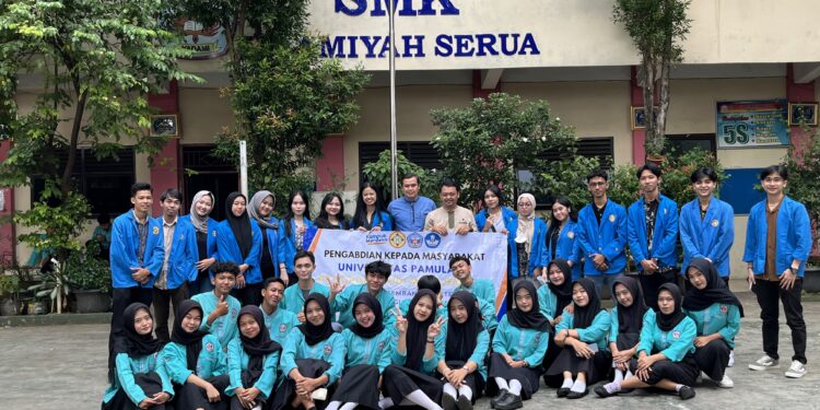 PKM Unpam: Pelatihan Public Speaking untuk Generasi Muda di SMK Islamiyah Serua