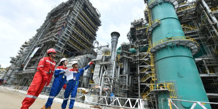 Kilang Balikpapan Masuk Era Baru, Produksi BBM Euro 5 Lewat RFCC Complex