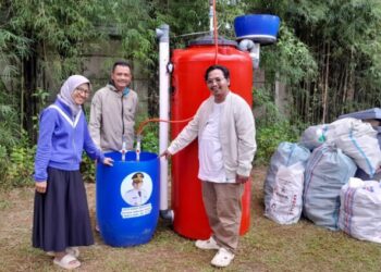 Gubernur Banten Andra Soni Salurkan Toren POC dan Biogas, Sampah Organik Tangsel Bisa Diolah 100 Kg per Hari