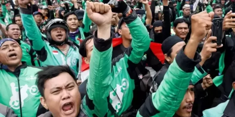 Unjuk Rasa Ojol Hari Ini di Monas, Pengendara Diminta Cari Jalan Lain
