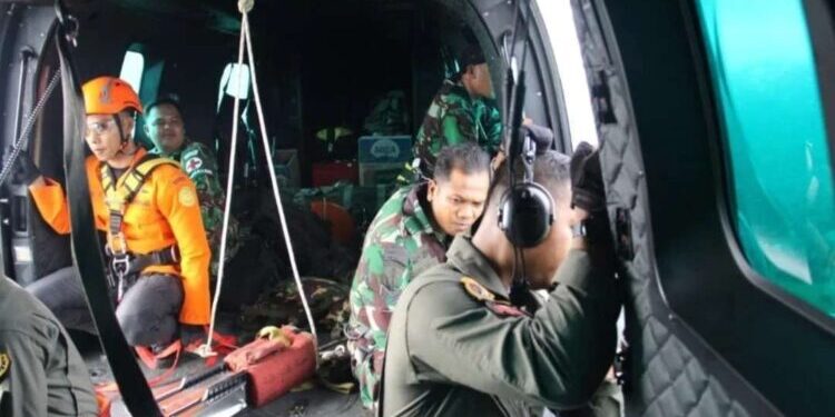 Basarnas Lanjutkan Evakuasi Pesawat ATR 42-500 di Gunung Bulusaraung Hari Ini