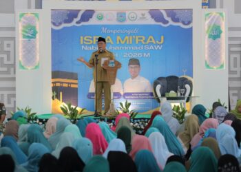 Dari Mimbar Isra Mikraj, Benyamin Ajak Ubah Perilaku Kelola Sampah dari Rumah