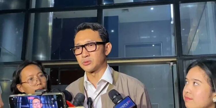 Kantor Ditjen Pajak Digeledah KPK, Sejumlah Uang Diamankan