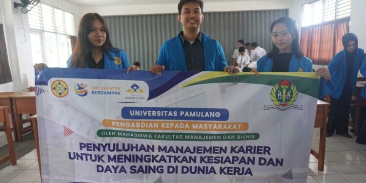 PKM Unpam: Penyuluhan Cara Memilih Karir Impian Agar Siap Masuk Dunia Kerja