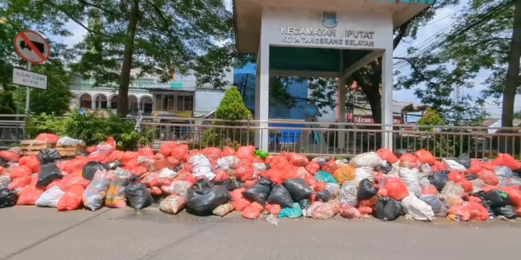 Buang Sampah Sembarangan, 48 Warga Tangerang Selatan Terjaring Operasi Gakkumdu