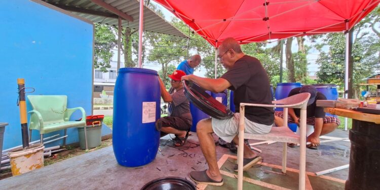 Warga Bukit Nusa Indah Sulap Tong Air Jadi Komposter, Kelola Sampah Secara Mandiri