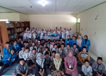 Dari Hiburan ke Literasi: PKM sebagai Upaya Membangun Pola Pikir Wirausaha Digital Generasi Alpha