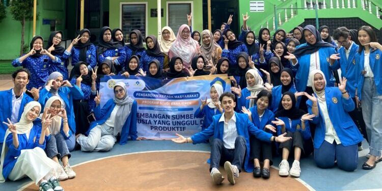 Pelatihan Kerja Sama Tim untuk Meningkatkan Kinerja Kelompok