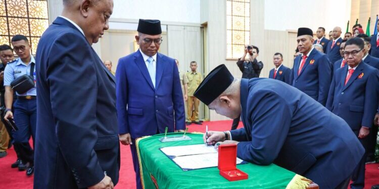 Gubernur Andra Soni Pacu KONI Banten Raih Prestasi Nasional dan Internasional