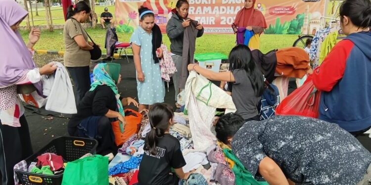 Bazar “Bayar Seikhlasnya” di Bukit Dago Ramadhan Fair 2026 Diserbu Pengunjung